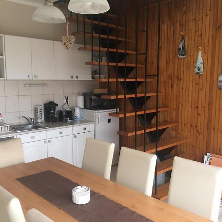Tompos Vendeghaz Es Pince Hotel Villány Екстериор снимка