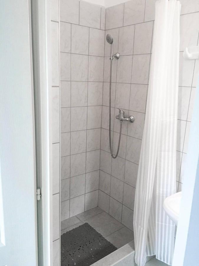 Tompos Vendeghaz Es Pince Hotel Villány Екстериор снимка